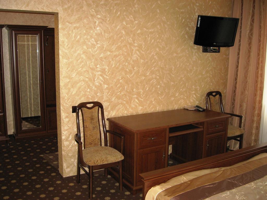 Shato Paradis Hotel Ирпень Номер фото
